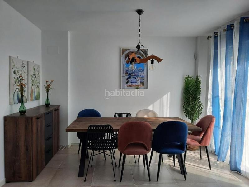 Foto fd855ab8-8130-4e81-abe3-f7961fb05e3a. Reihenhaus mit parking in Vejer Vejer de la Frontera