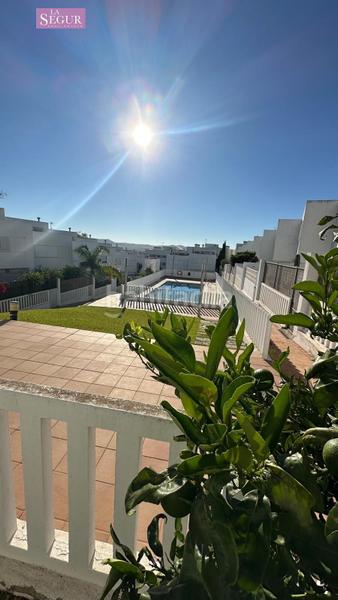 Foto 1d8890b6-8176-49be-8280-95c9b709c0b8. Casa adossada amb aparcament piscina a Conil Conil de la Frontera