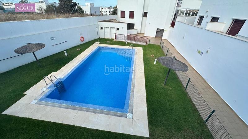 Foto ecf8fea6-475b-4bb5-89e1-6500d6802a77. Appartamento con parcheggio piscina in Conil Conil de la Frontera