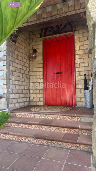 Foto f6cbd13d-9f23-4946-b67f-e0f43f1ed976. Chalet avec chauffage parking piscine dans Los Franceses - La Vega Chiclana de la Frontera