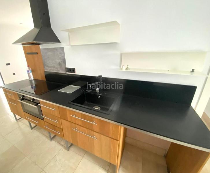 Foto d681e836-d73c-40d5-90e3-a61df04f1de2. Rent house with parking in Barbate Barbate