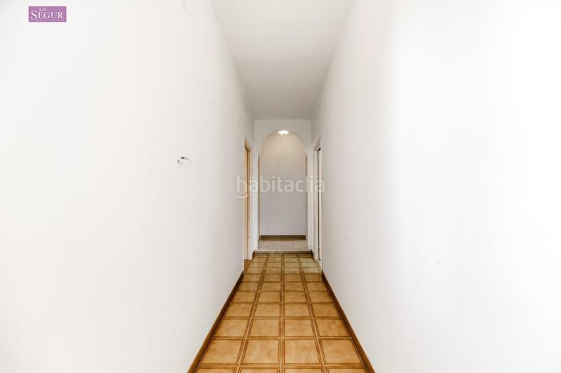 Foto cad1995c-13be-4d6d-aaec-3da4549f06e2. Casa con parcheggio in Las Lagunas - Campano Chiclana de la Frontera