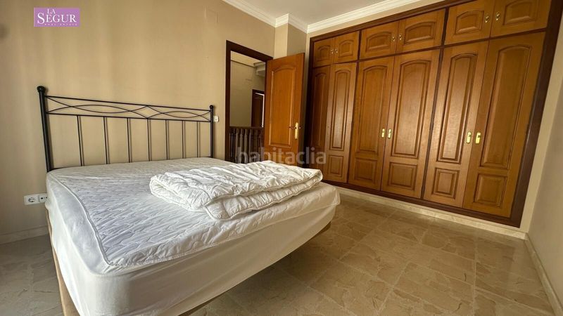 Foto 455847ac-2c76-4bd2-b0a5-d6c697436468. Casa amb aparcament a Conil Conil de la Frontera