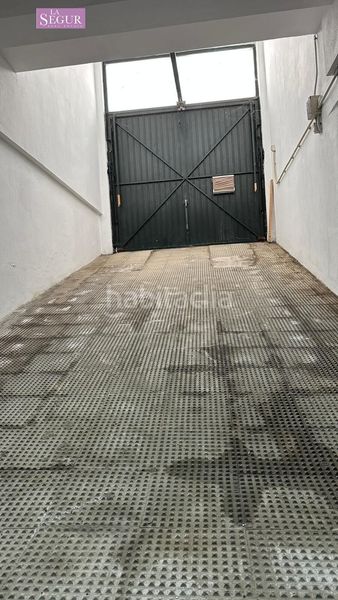 Foto eb506b44-e6ba-4b12-9f6f-0b35165fa172. Casa amb aparcament a Conil Conil de la Frontera