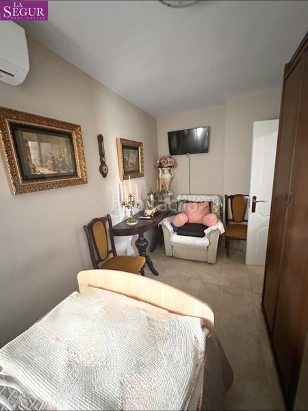 Foto 5d3f7a70-e61d-44f7-99c7-ae1c50ca5471. Pis amb calefacció a Paseo Marítimo - San José - La Laguna Cádiz