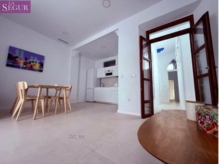 Rent Flat in Centro Ciudad. Alquiler anual piso reformado