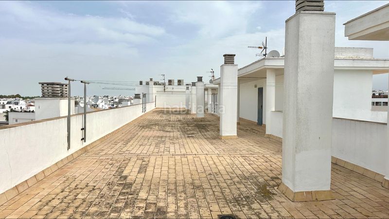 Foto d5a6437d-4678-40d0-b5bb-0132b211475f. Pis amb aparcament a Conil Conil de la Frontera