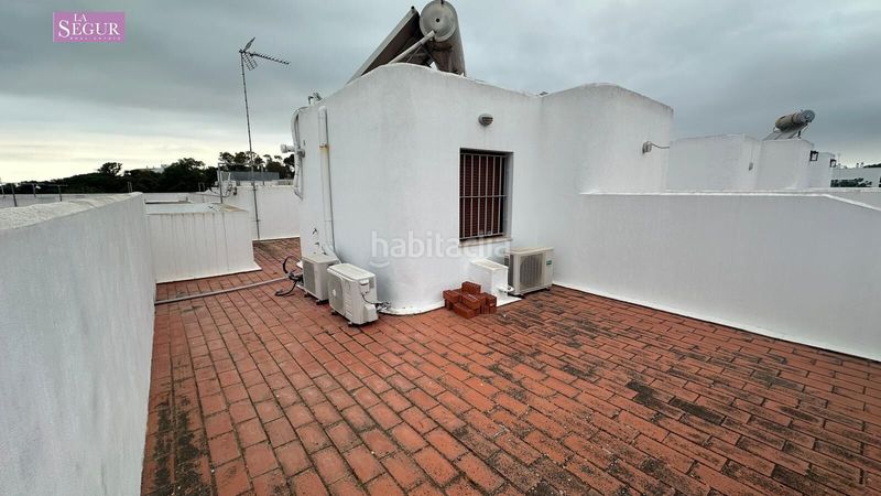 Foto 1548ab11-31f8-4108-bc06-bffb33fb8aa1. Dúplex amb aparcament a Conil Conil de la Frontera