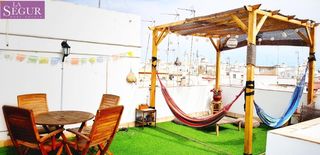 Àtic a Centro Histórico. Encantador ático en el corazón de cádiz con terraza privada