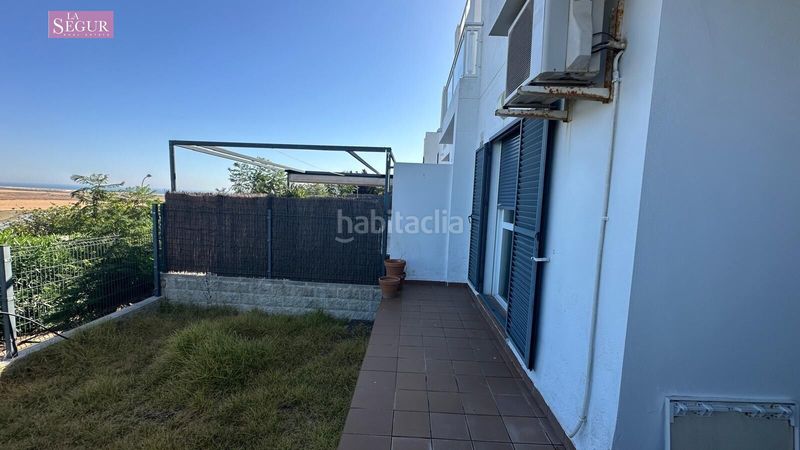 Foto 322874fb-6b19-4cae-89f3-5c3669809052. Casa adossada amb aparcament piscina a Conil Conil de la Frontera