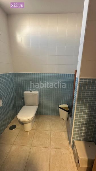 Foto 4c00a680-8caf-486b-b20f-b1b2ad7296f4. Casa adossada amb aparcament piscina a Conil Conil de la Frontera