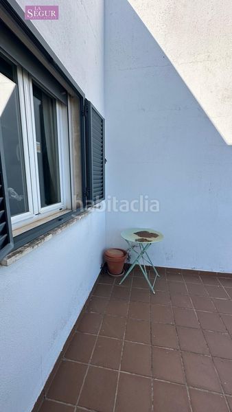 Foto e96ce587-b888-41e1-aa11-ca18054a0a86. Casa adossada amb aparcament piscina a Conil Conil de la Frontera