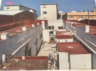 Building in Centro. Solar urbano en puerto real