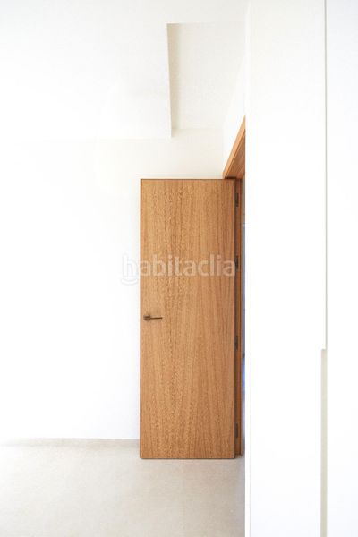 Foto bb86f49e-4b0b-4882-b074-cd581fbe9f8c. Pis a Barbate Barbate