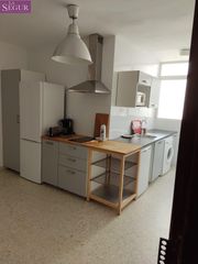 Miete Etagenwohnung in Paseo Marítimo - San José - La Laguna. Piso en alquiler para temporada escolar