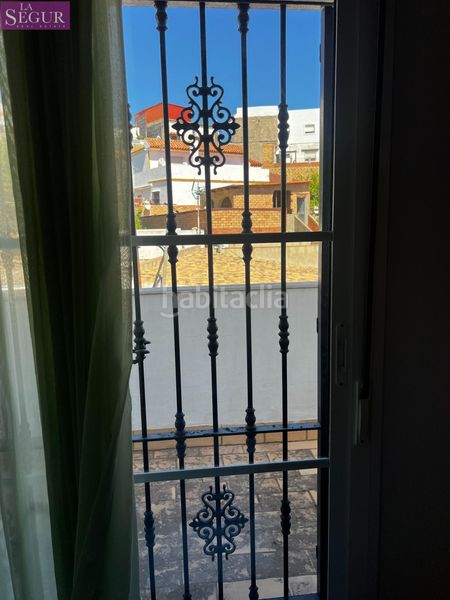 Foto a9610876-f56e-4fce-95fd-52e06b8d7a73. Casa magnifica casa independente en el centro en Benalup