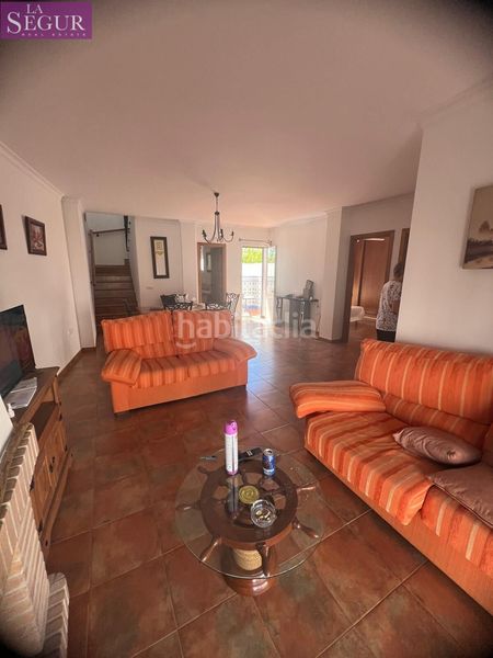 Foto d7b09df0-e849-40c4-8d2f-e4c5d959438b. Casa magnifica casa independente en el centro en Benalup