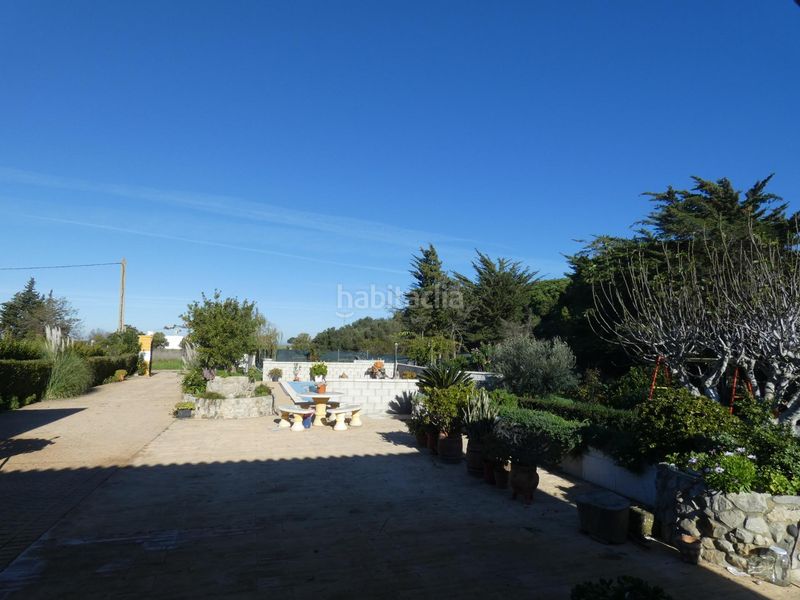 Foto 0de237f3-09b4-4dbd-ad4d-781c390c2a0a. Xalet amb piscina a Núcleo urbano Chiclana de la Frontera