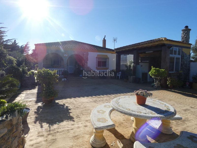 Foto cd127b9f-e493-4e61-9047-9d7e601cbc92. Xalet amb piscina a Núcleo urbano Chiclana de la Frontera