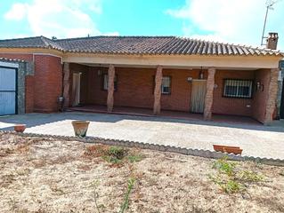 Xalet a Los Franceses - La Vega. Chalet en el marquesado con parcela de 4.441m2