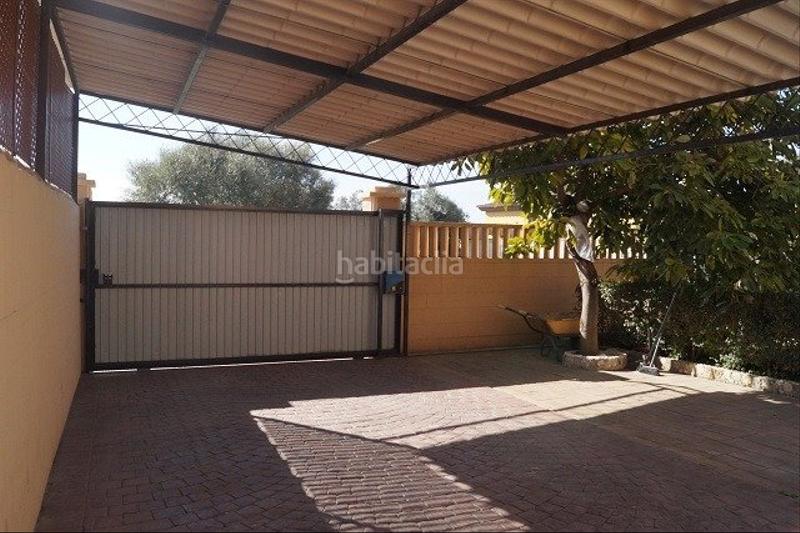 Foto 2f71340f-3633-4bb7-811c-de3d10a0aeea. Chalet mit parking in Las Lagunas - Campano Chiclana de la Frontera