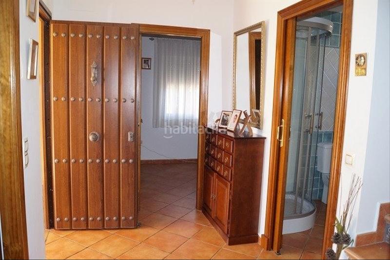 Foto 39da77f5-7370-4016-a1a9-95064b548fe3. Chalet mit parking in Las Lagunas - Campano Chiclana de la Frontera