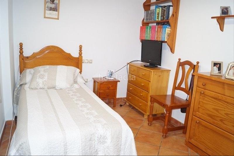 Foto 67e9d96a-9cc2-4b69-a1df-7ec8e1d39abc. Chalet mit parking in Las Lagunas - Campano Chiclana de la Frontera