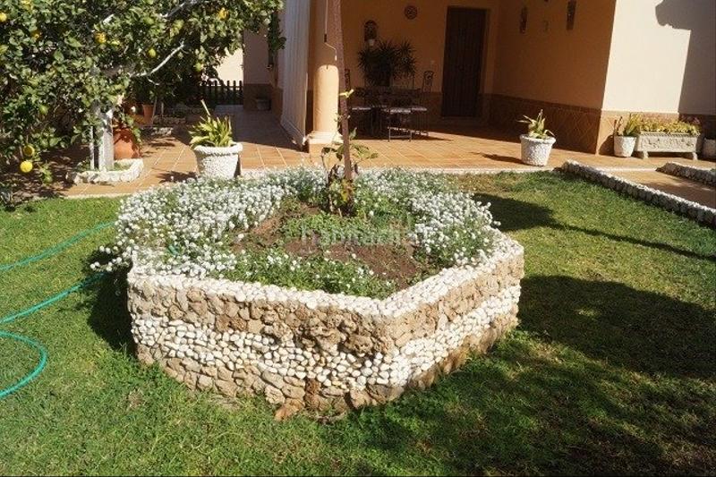 Foto a3bba238-782d-4ab5-8bc1-e7142d0c24ee. Chalet mit parking in Las Lagunas - Campano Chiclana de la Frontera