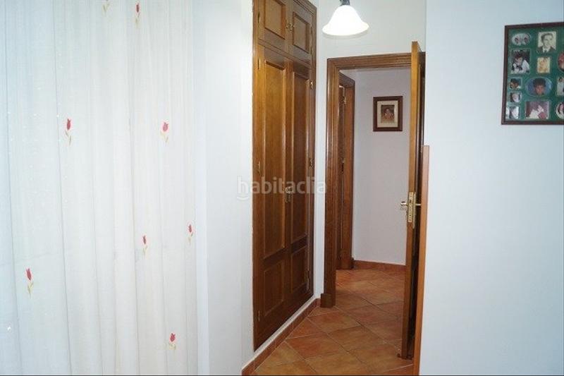 Foto ab0be289-5bce-41a8-b6fb-43187de77c80. Chalet mit parking in Las Lagunas - Campano Chiclana de la Frontera