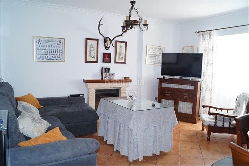 Foto afdb66df-c477-4f93-a40c-ff52b83dd812. Chalet mit parking in Las Lagunas - Campano Chiclana de la Frontera