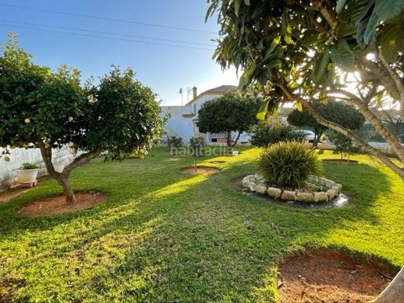 Foto 1e7745fa-8fe0-4f1b-90ee-092b58bba071. Chalet in Las Lagunas - Campano Chiclana de la Frontera