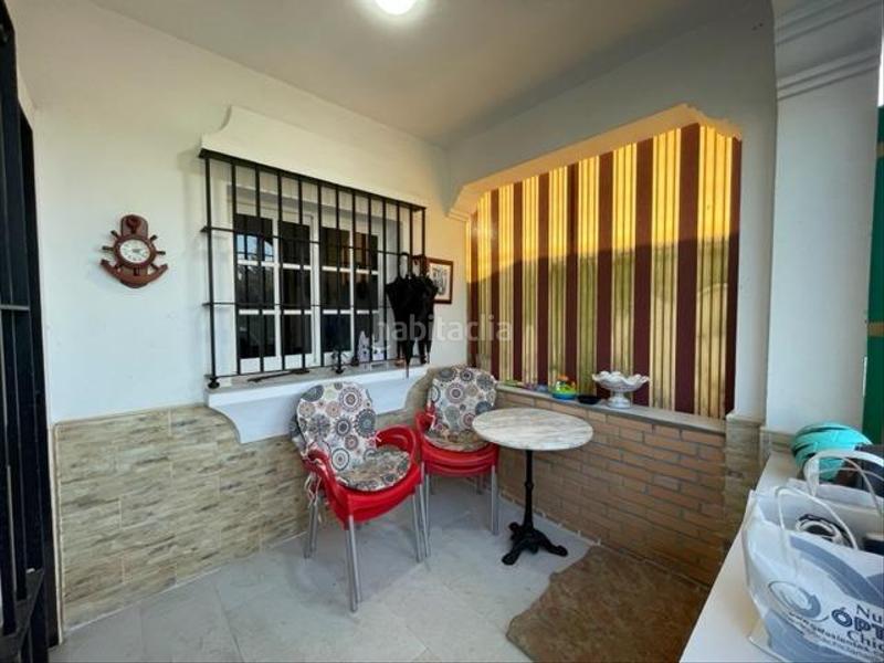 Foto 421c3bea-dcbb-4e65-a439-1c95f1b90b7d. Chalet in Las Lagunas - Campano Chiclana de la Frontera