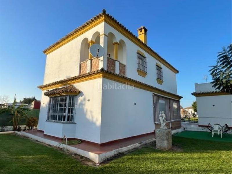 Foto 4f339db5-f53d-4d94-b7ea-c2ec05cfe868. Chalet in Las Lagunas - Campano Chiclana de la Frontera