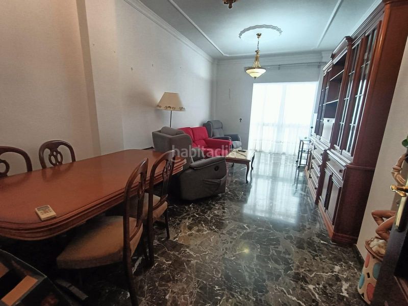 Foto ac575eec-20f5-4108-bc4b-57f053ca9f12. Pis amb aparcament a Núcleo urbano Chiclana de la Frontera