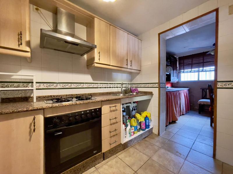 Foto eb45b8a9-e125-4a14-8643-ac099998d9e1. Casa a schiera con parcheggio piscina in San Andrés Golf Chiclana de la Frontera