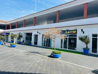 Locale commerciale in Novo Sancti Petri. Local comercial en novo sancti petri