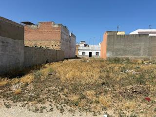 Residential Plot in La Banda - Campo de Fútbol. Parcela de 123 m2 en bda. de las frutas