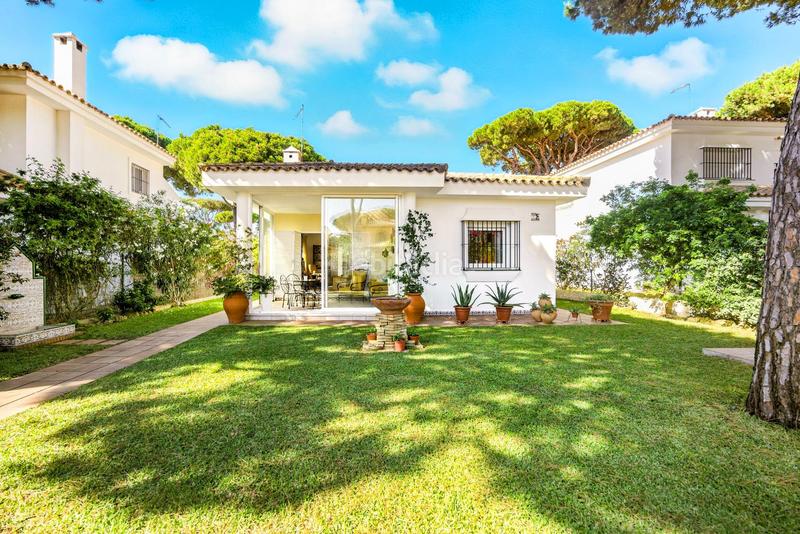 Foto 3c5bf80c-4b8c-4a36-bf25-bcc9bc01e3fb. Chalet avec parking dans Sancti Pietri Chiclana de la Frontera