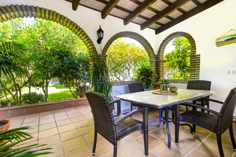 Foto 759d177f-f1ae-42c0-bd3d-18044495fbd2. Chalet avec parking dans Sancti Pietri Chiclana de la Frontera