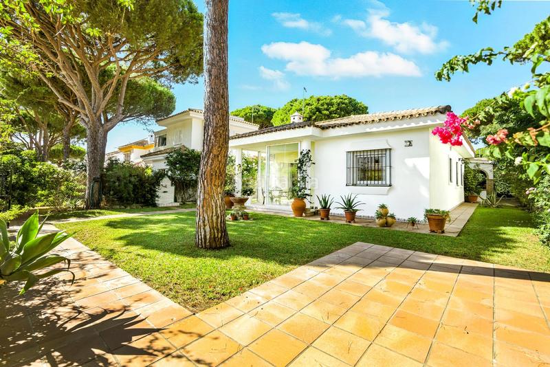 Foto 82c41269-ca22-42fe-9e20-e6f802359cdb. Chalet avec parking dans Sancti Pietri Chiclana de la Frontera