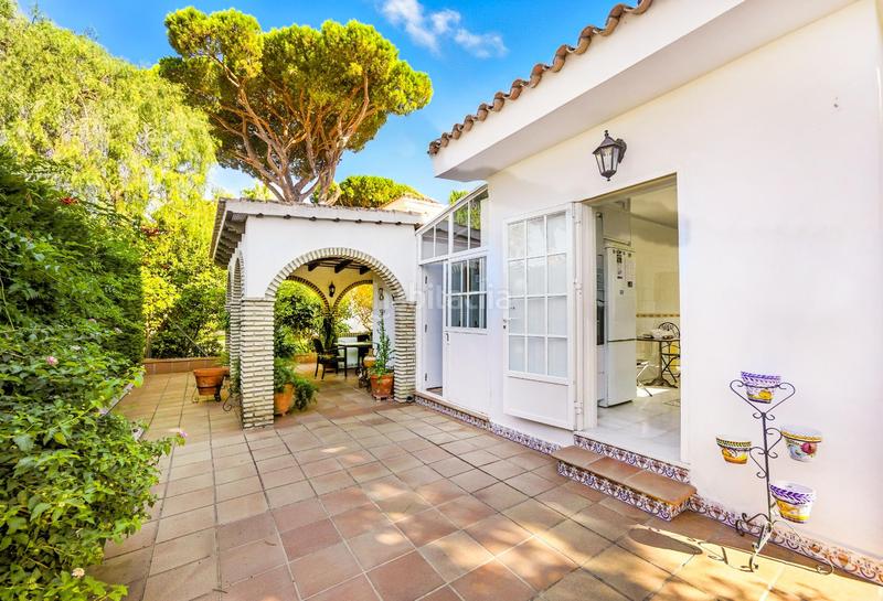 Foto 93bc4b8f-3050-4bb2-916c-b08758f6ea02. Chalet avec parking dans Sancti Pietri Chiclana de la Frontera