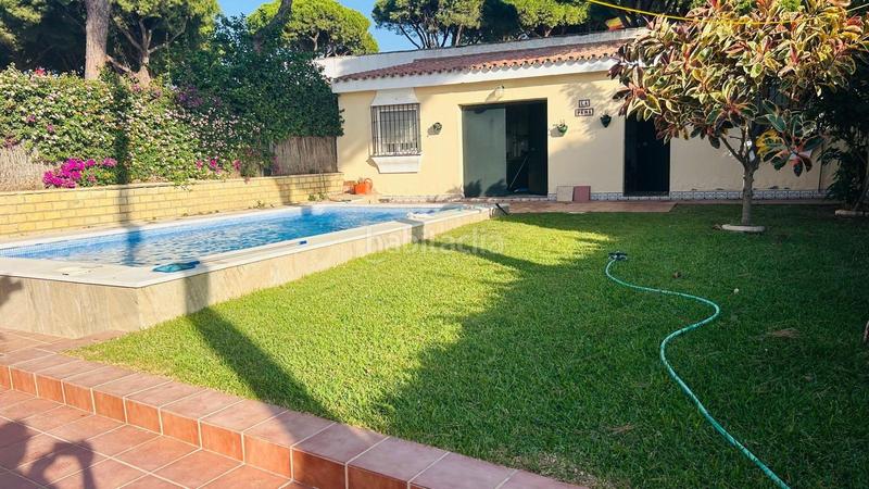 Foto 6c41ba2b-4b04-4ff2-bc9e-5066ce59220a. Chalet mit heizung pool in La Barrosa Chiclana de la Frontera