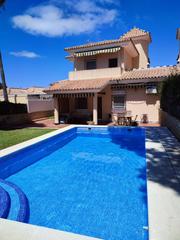 Chalet en La Barrosa. Chalet a 200 metros de la playa la barrosa