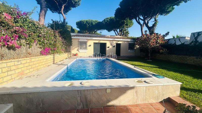 Foto fd20aee1-796a-479a-ba1c-7d5786770671. Chalet mit heizung pool in La Barrosa Chiclana de la Frontera