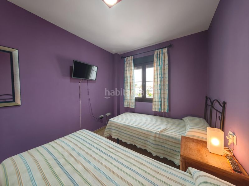 Foto 3391edca-0cb3-469c-8e55-a84c989e3216. Apartament amb aparcament piscina a La Barrosa Chiclana de la Frontera
