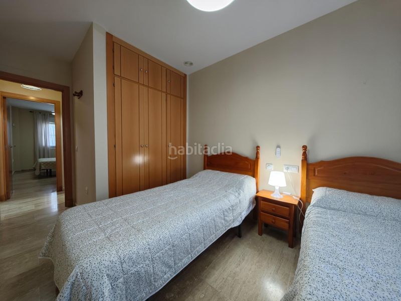 Foto a7db3701-3c6d-4e85-b398-355339a10bc0. Apartament amb piscina a La Barrosa Chiclana de la Frontera