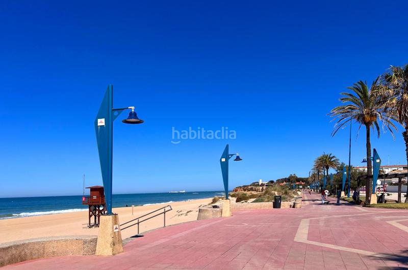 Foto c7c3cc18-e721-4584-926b-4aa0b5b40799. Chalet avec parking dans La Barrosa Chiclana de la Frontera