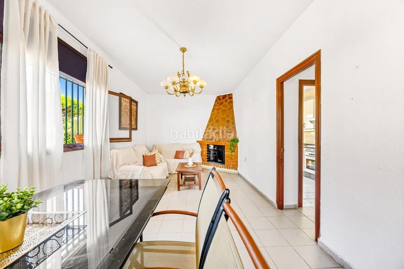 Foto f40a49a1-a9ff-449e-9bee-6ba2b562cb72. Chalet avec parking dans La Barrosa Chiclana de la Frontera