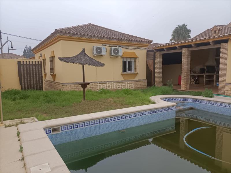 Foto 11d58f11-4ebb-4f7d-838a-83b08a863cda. Chalet avec piscine dans Los Gallos Chiclana de la Frontera