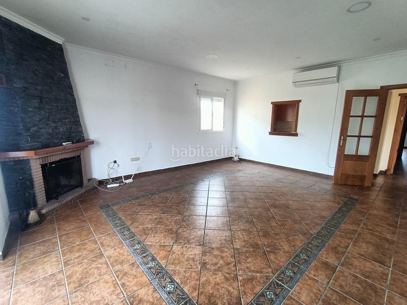 Foto 865fd86a-d25f-48cc-93dc-5d8c1e6d9b44. Chalet avec piscine dans Los Gallos Chiclana de la Frontera